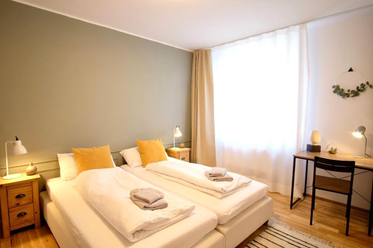 4-Room Luxury Apartment - Close To Central Station, Free Parking, Kitchen ライプツィヒ エクステリア 写真